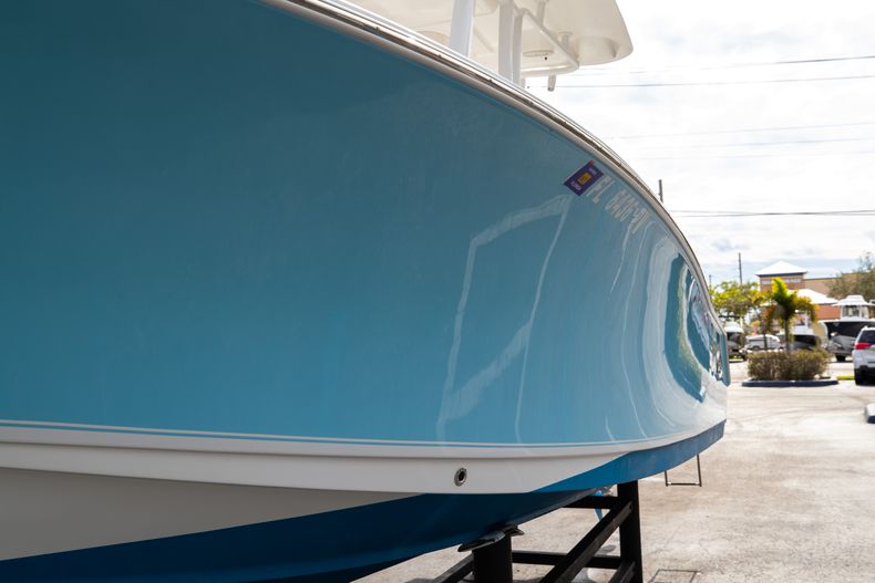 Thumbnail 5 for Used 2015 Sea Hunt Ultra 235 SE Center Console boat for sale in West Palm Beach, FL
