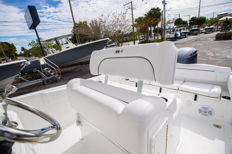 Thumbnail 38 for Used 2015 Sea Hunt Ultra 235 SE Center Console boat for sale in West Palm Beach, FL