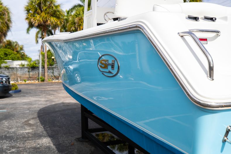Thumbnail 8 for Used 2015 Sea Hunt Ultra 235 SE Center Console boat for sale in West Palm Beach, FL