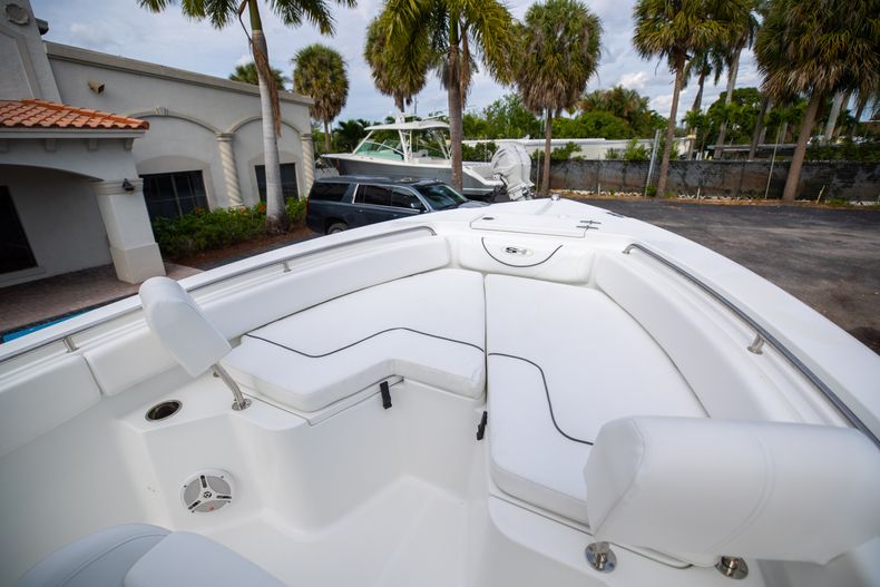 Thumbnail 41 for Used 2015 Sea Hunt Ultra 235 SE Center Console boat for sale in West Palm Beach, FL