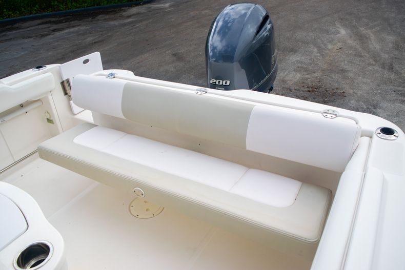 Thumbnail 16 for Used 2014 Robalo R222 Center Console boat for sale in West Palm Beach, FL