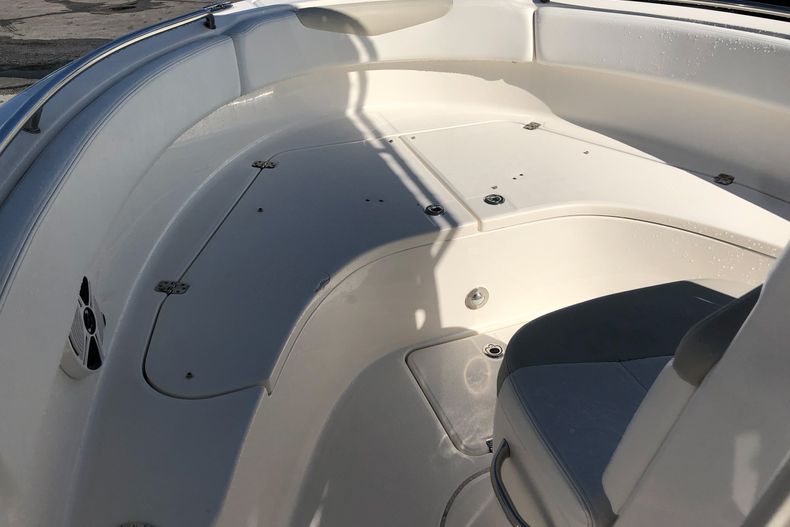 Thumbnail 34 for Used 2014 Robalo R222 Center Console boat for sale in West Palm Beach, FL