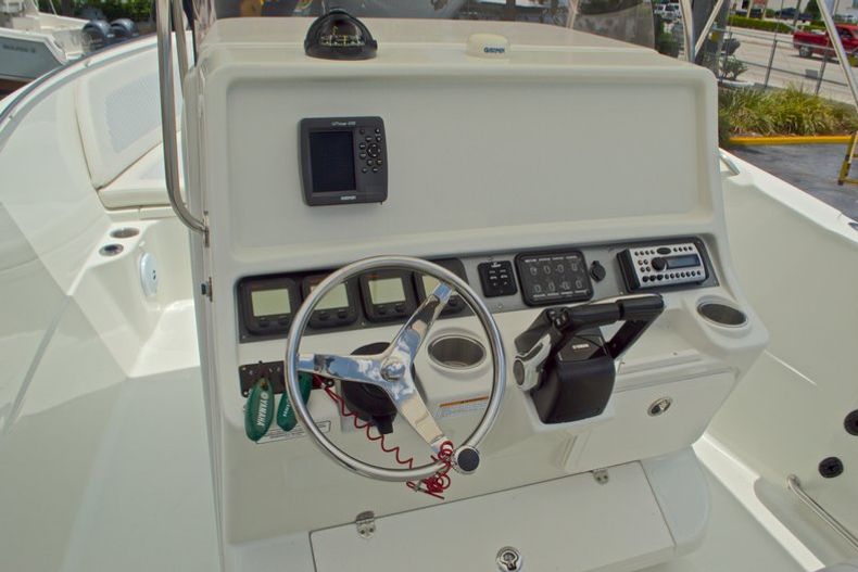 Thumbnail 26 for Used 2007 Sailfish 2360 CC Center Console boat for sale in West Palm Beach, FL