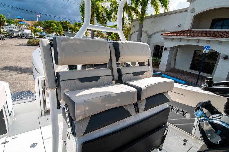Thumbnail 39 for New 2021 Blackfin 272CC boat for sale in West Palm Beach, FL