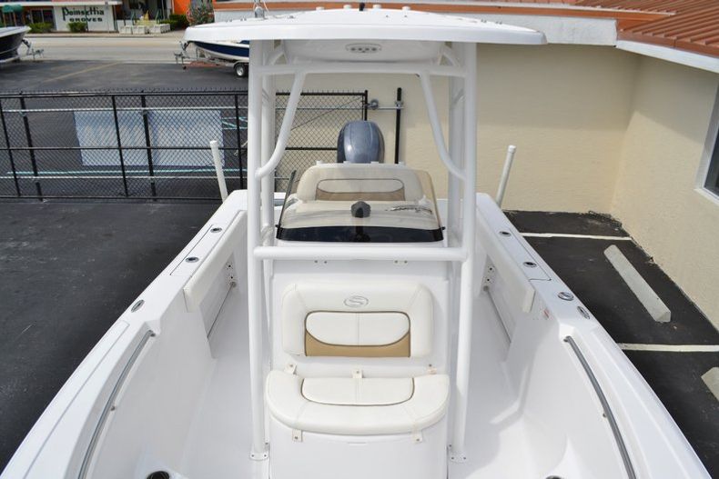 Thumbnail 18 for New 2015 Sportsman Open 212 Center Console boat for sale in West Palm Beach, FL
