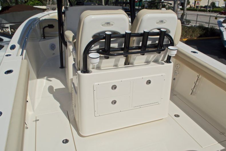 Thumbnail 11 for New 2017 Cobia 277 Center Console boat for sale in West Palm Beach, FL