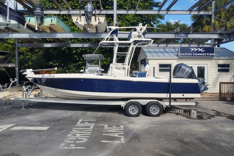 Used 2019 Robalo 246 Cayman SD boat for sale in Islamorada, FL
