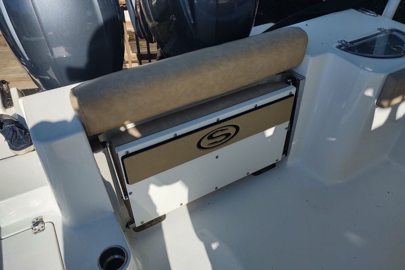 Thumbnail 4 for Used 2019 Sportsman Open 252 Center Console boat for sale in Islamorada, FL
