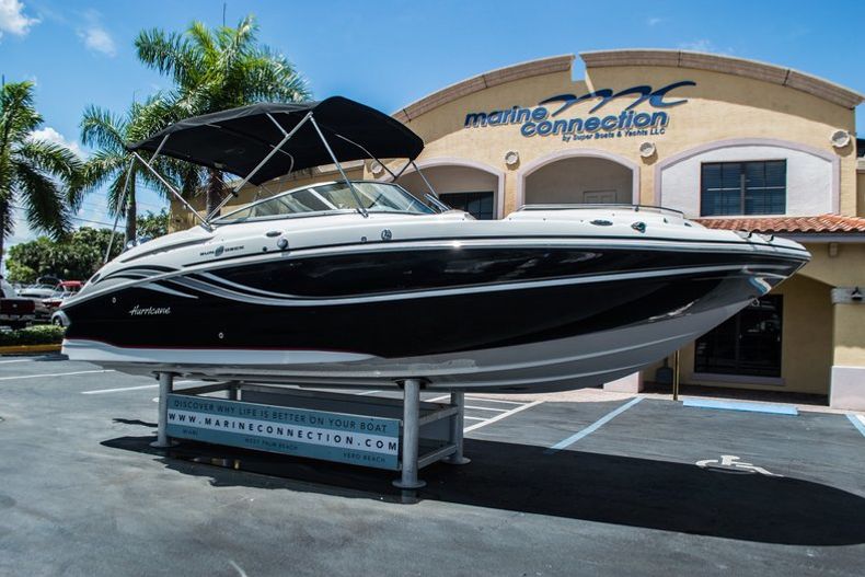 Image 1 for 2015 Hurricane SunDeck SD 2400 OB in West Palm Beach, FL