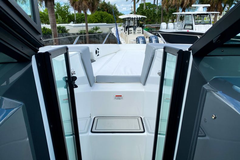 Thumbnail 81 for New 2021 Cobalt A36 boat for sale in Aventura, FL