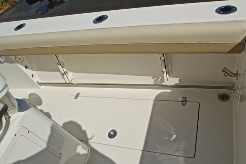 Thumbnail 16 for New 2017 Cobia 261 Center Console boat for sale in West Palm Beach, FL
