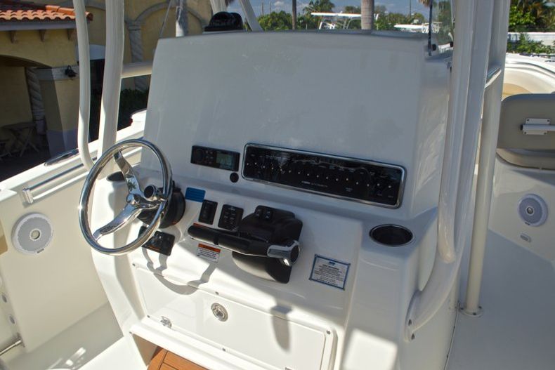 Thumbnail 29 for New 2017 Cobia 261 Center Console boat for sale in West Palm Beach, FL