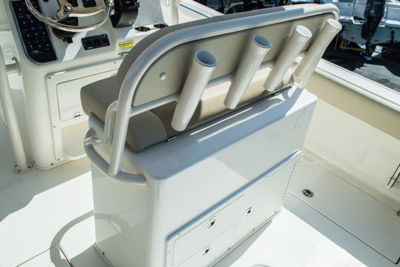 Thumbnail 39 for New 2015 Cobia 237 Center Console boat for sale in West Palm Beach, FL