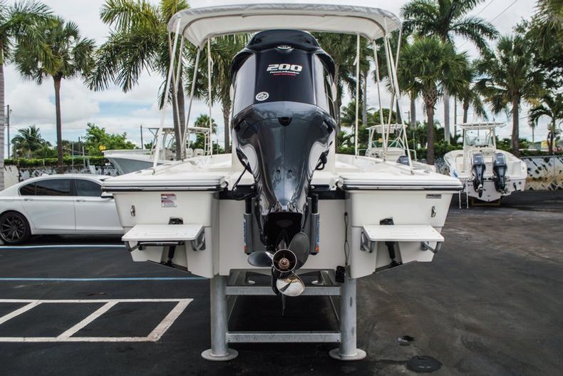 Thumbnail 6 for Used 2012 Pathfinder 2200 TRS Bay Boat boat for sale in West Palm Beach, FL