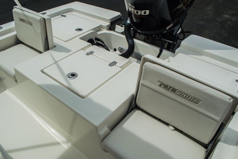 Thumbnail 37 for Used 2012 Pathfinder 2200 TRS Bay Boat boat for sale in West Palm Beach, FL