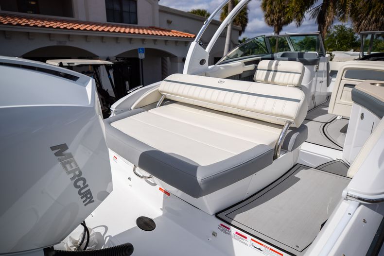 Thumbnail 20 for Used 2021 Cobalt 25SC boat for sale in West Palm Beach, FL