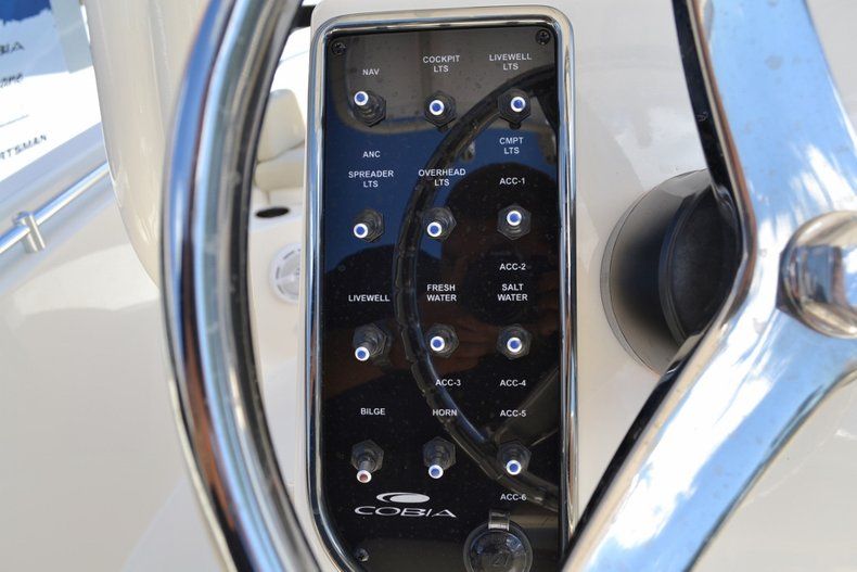 Thumbnail 16 for New 2014 Cobia 201 Center Console boat for sale in Vero Beach, FL
