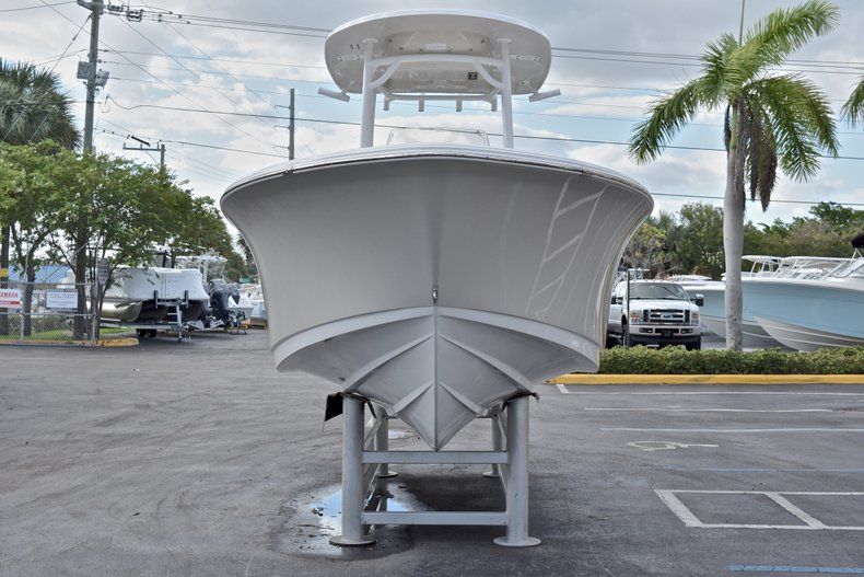 Thumbnail 2 for New 2018 Sportsman Open 232 Center Console boat for sale in West Palm Beach, FL