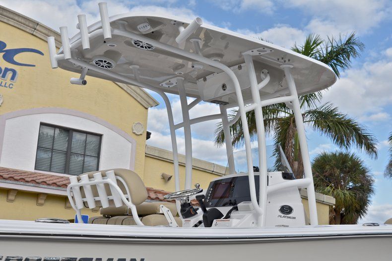 Thumbnail 8 for New 2018 Sportsman Open 232 Center Console boat for sale in West Palm Beach, FL