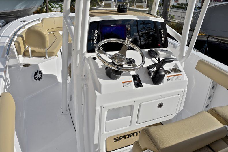 Thumbnail 30 for New 2018 Sportsman Open 232 Center Console boat for sale in West Palm Beach, FL