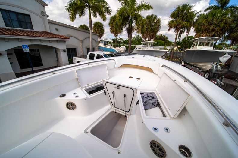 Thumbnail 37 for Used 2015 Sportsman Heritage 251 Center Console boat for sale in West Palm Beach, FL