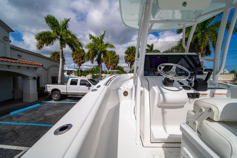 Thumbnail 23 for Used 2015 Sportsman Heritage 251 Center Console boat for sale in West Palm Beach, FL