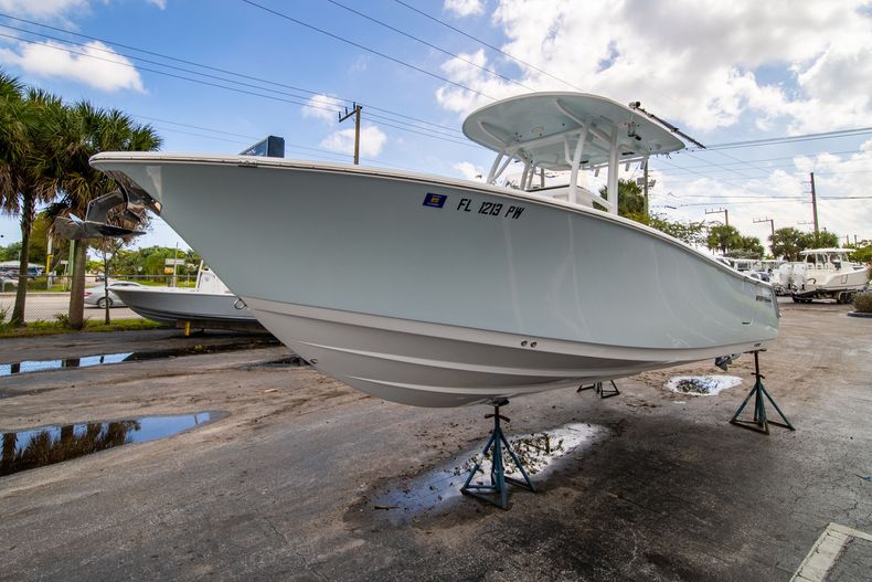 Thumbnail 3 for Used 2015 Sportsman Heritage 251 Center Console boat for sale in West Palm Beach, FL