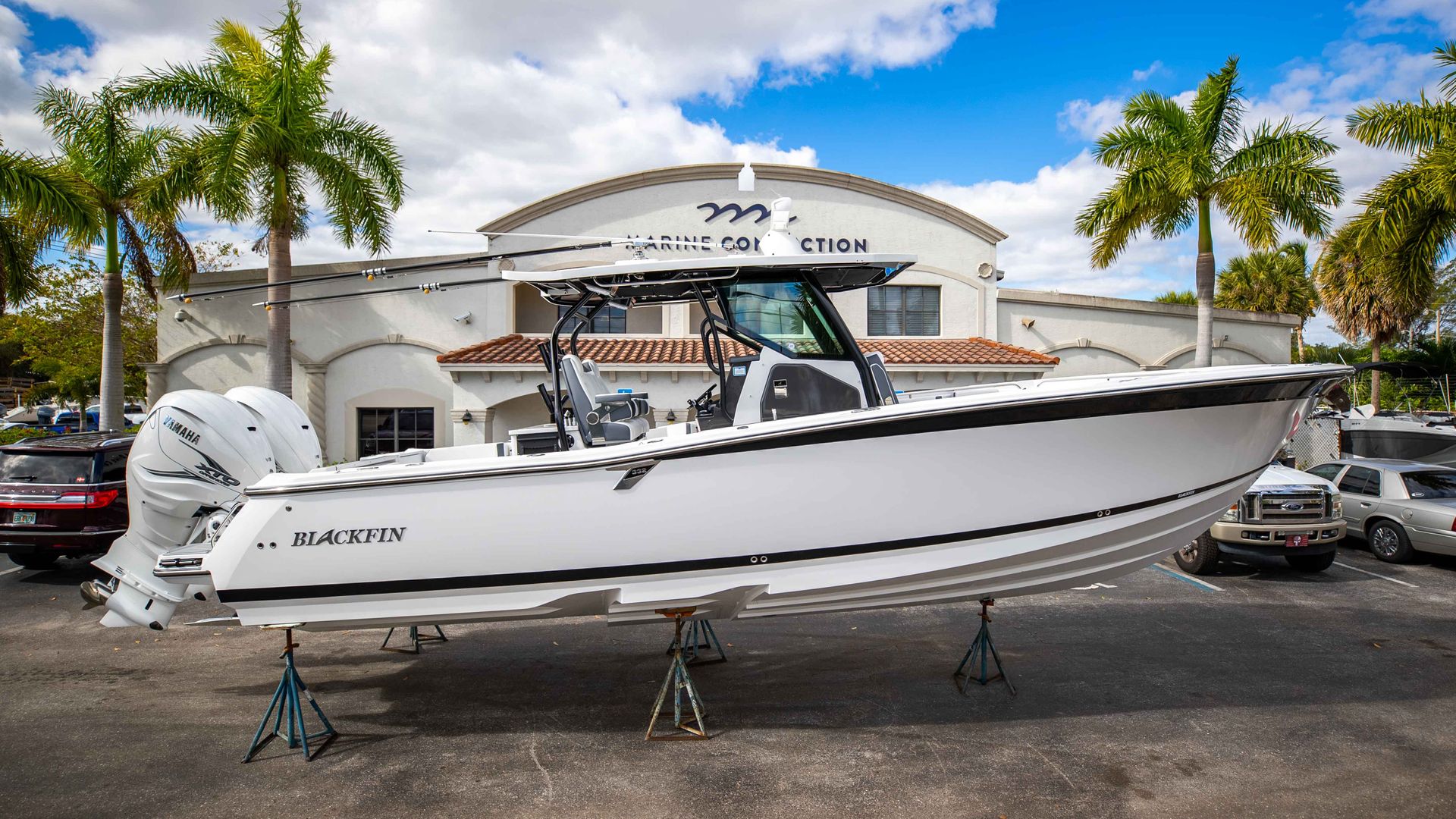 New 2021 Blackfin 332CC #C159 image 1