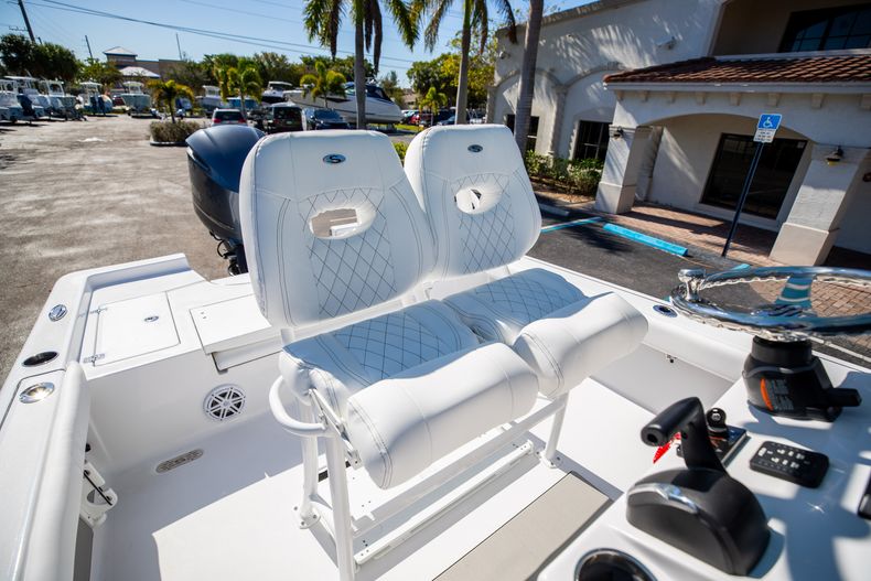 Thumbnail 23 for New 2021 Sportsman Masters 247 Bay Boat boat for sale in West Palm Beach, FL