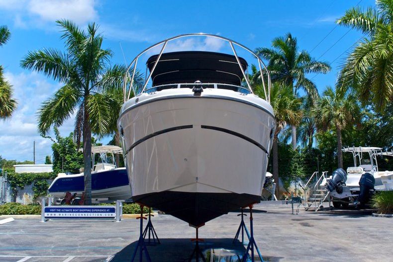 Thumbnail 1 for Used 2001 Maxum 2700 SCR Sport Cruiser boat for sale in West Palm Beach, FL