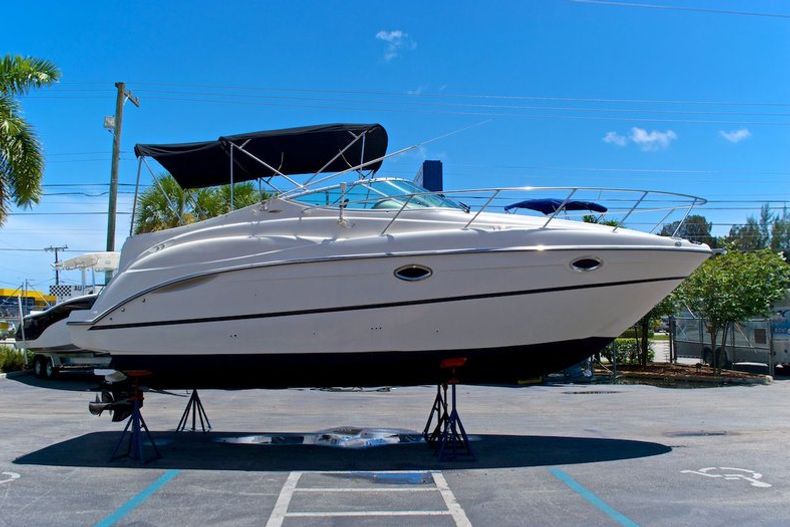 Thumbnail 2 for Used 2001 Maxum 2700 SCR Sport Cruiser boat for sale in West Palm Beach, FL