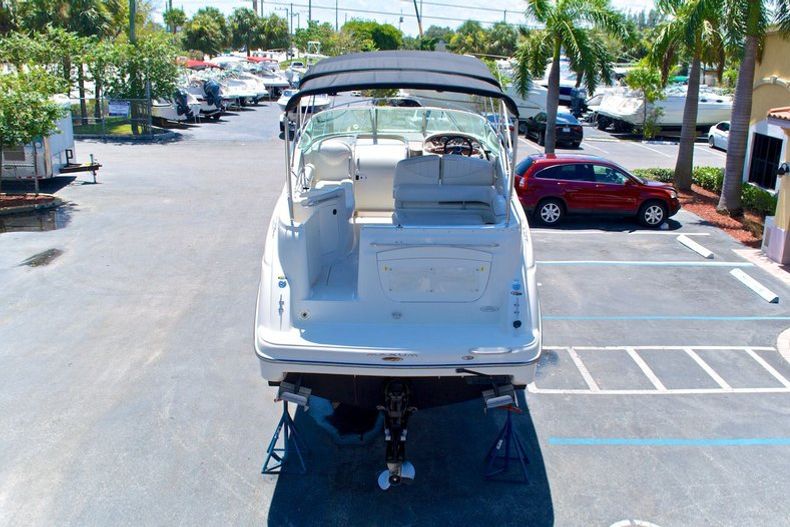 Thumbnail 107 for Used 2001 Maxum 2700 SCR Sport Cruiser boat for sale in West Palm Beach, FL