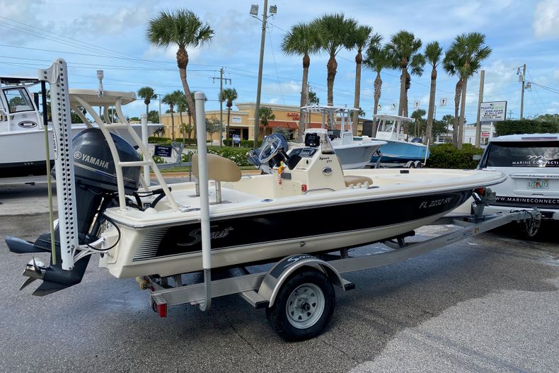 Thumbnail 5 for Used 2019 Scout 177 Sport Bay Boat boat for sale in Stuart, FL
