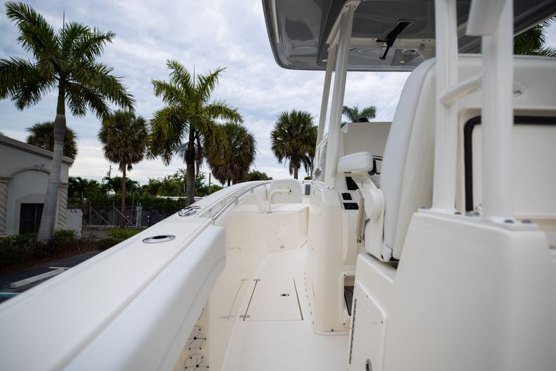 Thumbnail 26 for New 2021 Cobia 301 CC boat for sale in West Palm Beach, FL