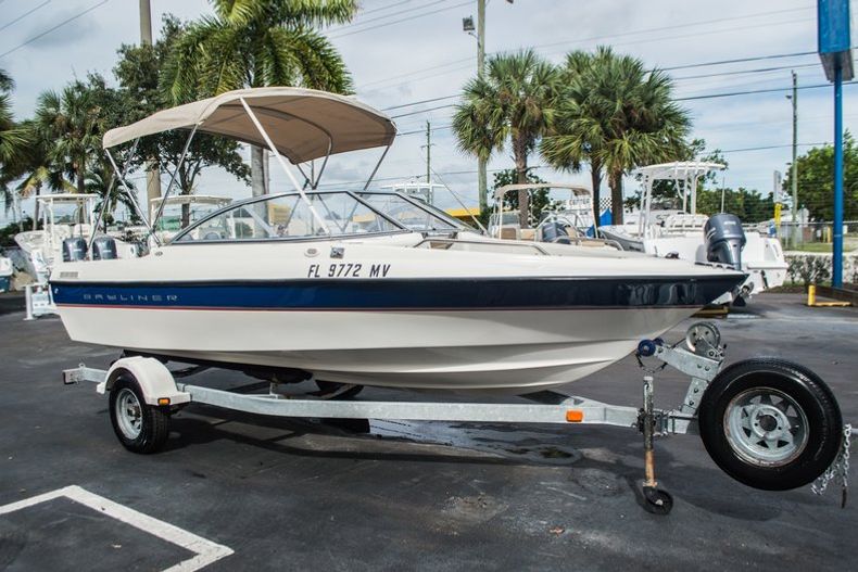 Thumbnail 5 for Used 2005 Bayliner 195 Classic boat for sale in West Palm Beach, FL