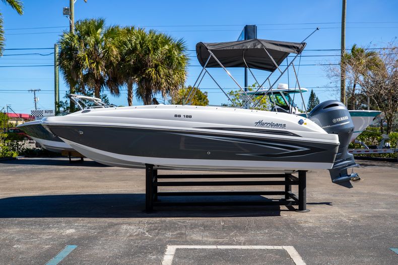 Thumbnail 8 for New 2021 Hurricane SunDeck Sport SS 188 OB boat for sale in West Palm Beach, FL