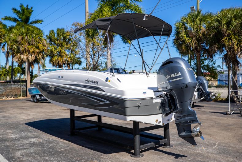 Thumbnail 22 for New 2021 Hurricane SunDeck Sport SS 188 OB boat for sale in West Palm Beach, FL