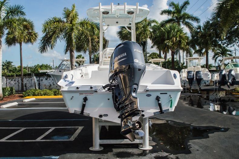 Thumbnail 6 for New 2016 Sportsman Open 212 Center Console boat for sale in Miami, FL