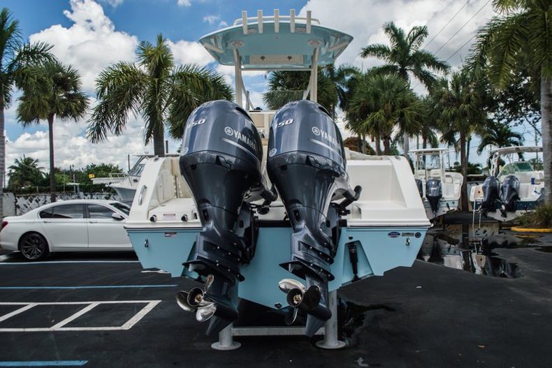 Thumbnail 6 for New 2016 Cobia 256 Center Console boat for sale in Miami, FL