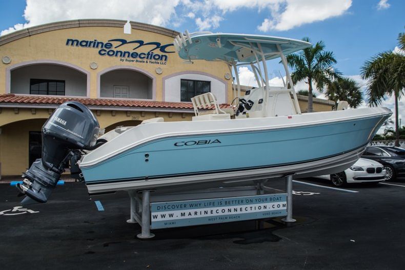 Thumbnail 7 for New 2016 Cobia 256 Center Console boat for sale in Miami, FL