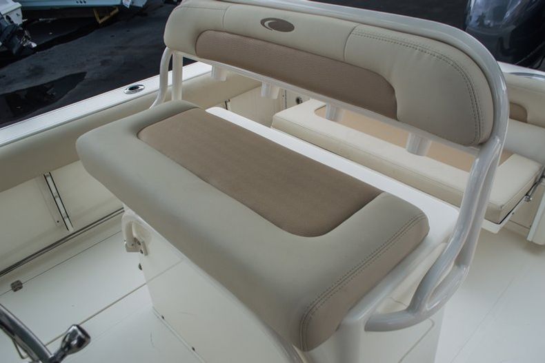 Thumbnail 39 for New 2016 Cobia 256 Center Console boat for sale in Miami, FL