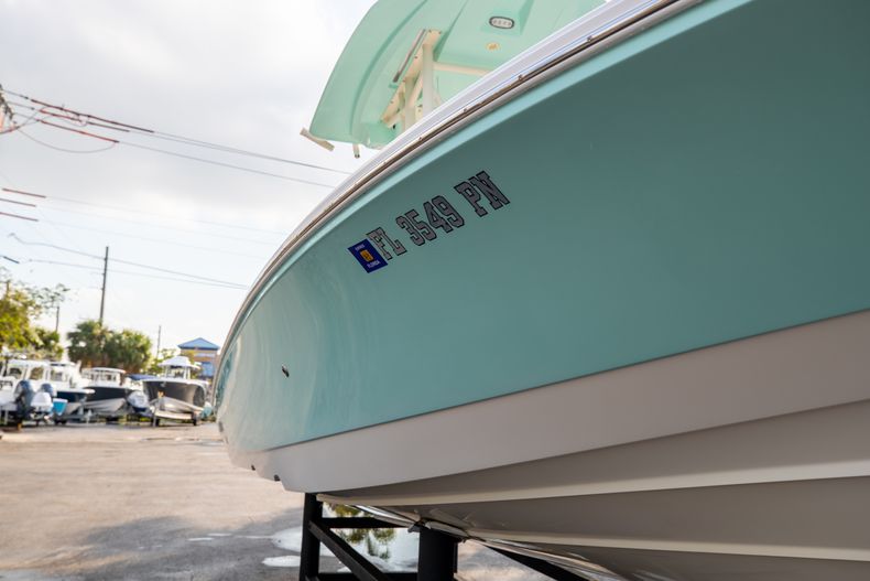 Thumbnail 2 for Used 2014 Pathfinder 2600 HPS Bay Boat boat for sale in West Palm Beach, FL
