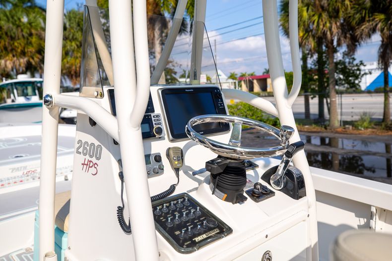 Thumbnail 32 for Used 2014 Pathfinder 2600 HPS Bay Boat boat for sale in West Palm Beach, FL