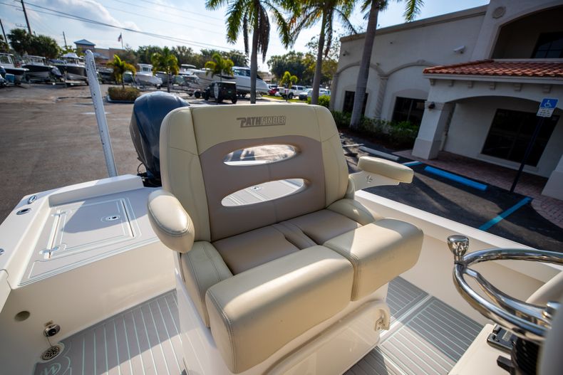 Thumbnail 34 for Used 2014 Pathfinder 2600 HPS Bay Boat boat for sale in West Palm Beach, FL