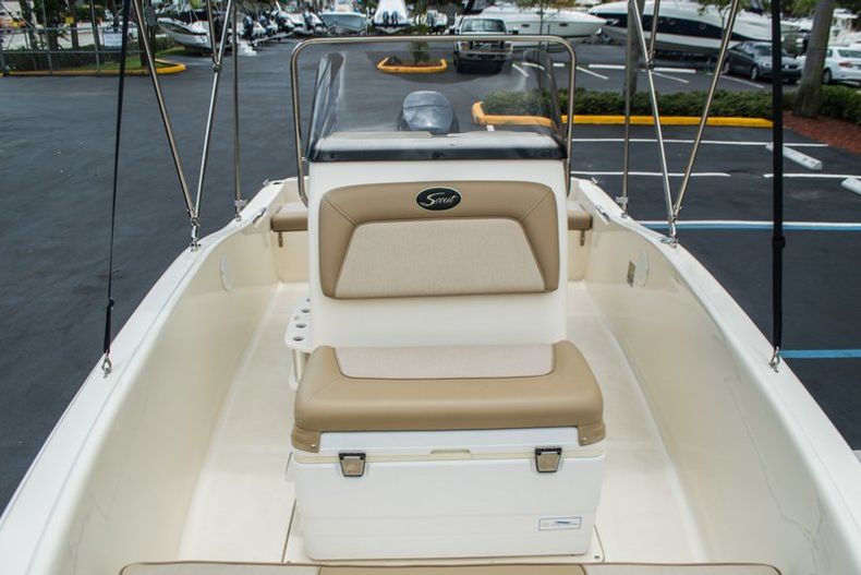 Thumbnail 11 for Used 2014 Scout 175 Sportfish boat for sale in West Palm Beach, FL