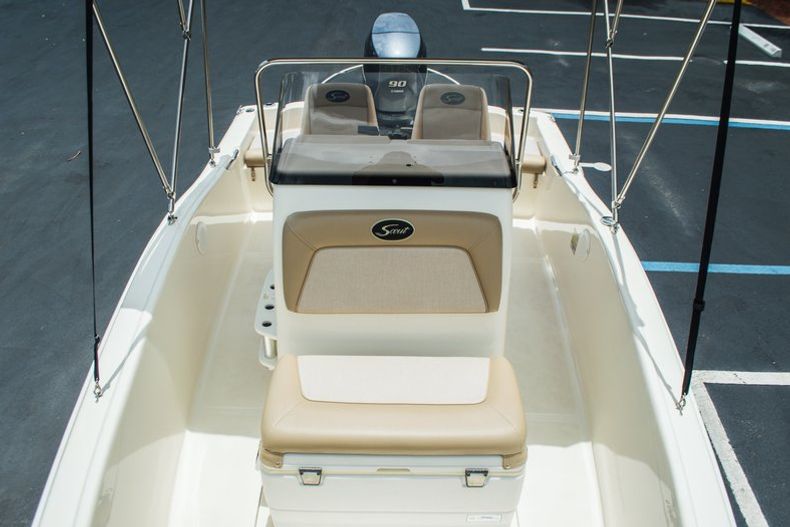 Thumbnail 13 for Used 2014 Scout 175 Sportfish boat for sale in West Palm Beach, FL