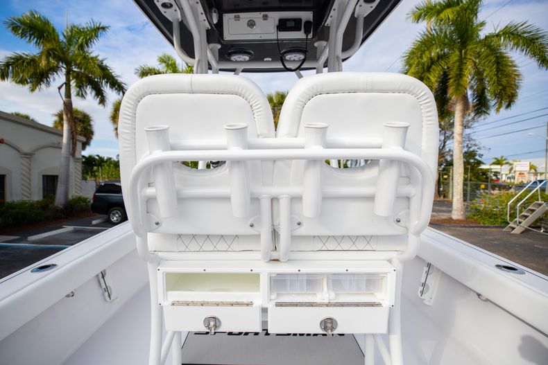 Thumbnail 18 for New 2021 Sportsman Masters 247 Bay Boat boat for sale in West Palm Beach, FL