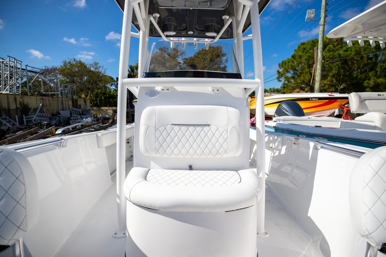 Thumbnail 12 for New 2021 Sportsman Heritage 211 Center Console boat for sale in West Palm Beach, FL