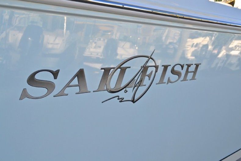 Thumbnail 8 for Used 2008 Sailfish 2660 Walkaround boat for sale in West Palm Beach, FL