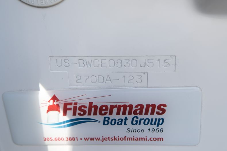 Thumbnail 61 for Used 2016 Boston Whaler 270 Dauntless boat for sale in West Palm Beach, FL